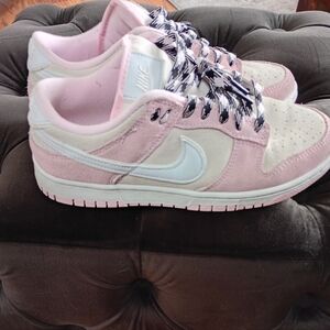 Nike Low Top Pink + Off White Suede Leather Sneakers (8.5)